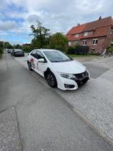 Honda Civic 1.6 i-DTEC Elegance Elegance - Honda Civic Gebrauchtwagen in Hamburg