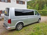 Volkswagen T6 Caravelle 4 Motion - Volkswagen: Caravelle 4motion