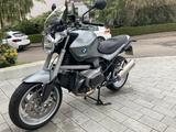 BMW R1200R mit Koffer, Navi, Vollausst., Sonderzubeh - Offers
