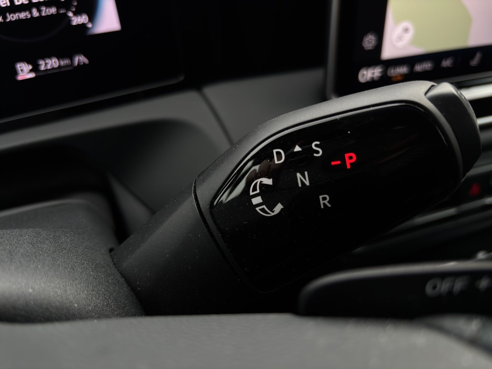 Volkswagen Tiguan - Bild 11