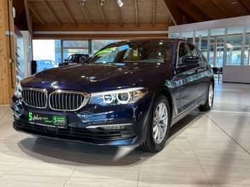 BMW Leasing Angebot: BMW 520d Kamera Navi LED Klima ACC PDC SitzH 