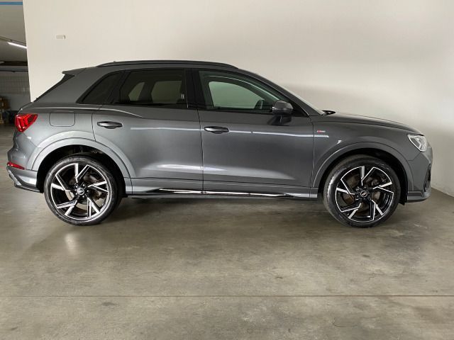 Q3 45 TFSIe S line S tronic AHK+NAVI+ACC