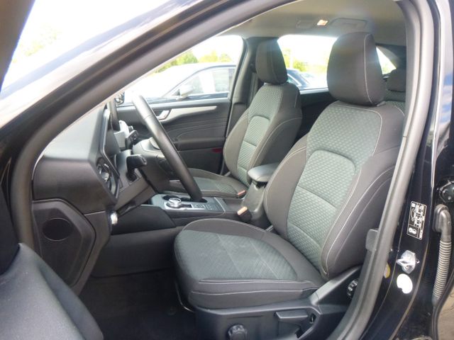 Fahrzeugabbildung Ford Kuga Plug-In Hybrid Cool & Connect