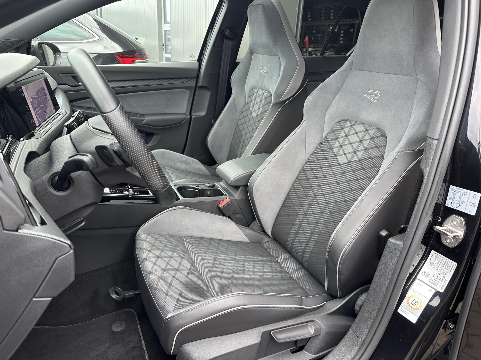 Volkswagen Golf 2.0 TDI DSG R-Line NAV+LED+PANO+SHZ+V-COCK, миниатюра 8