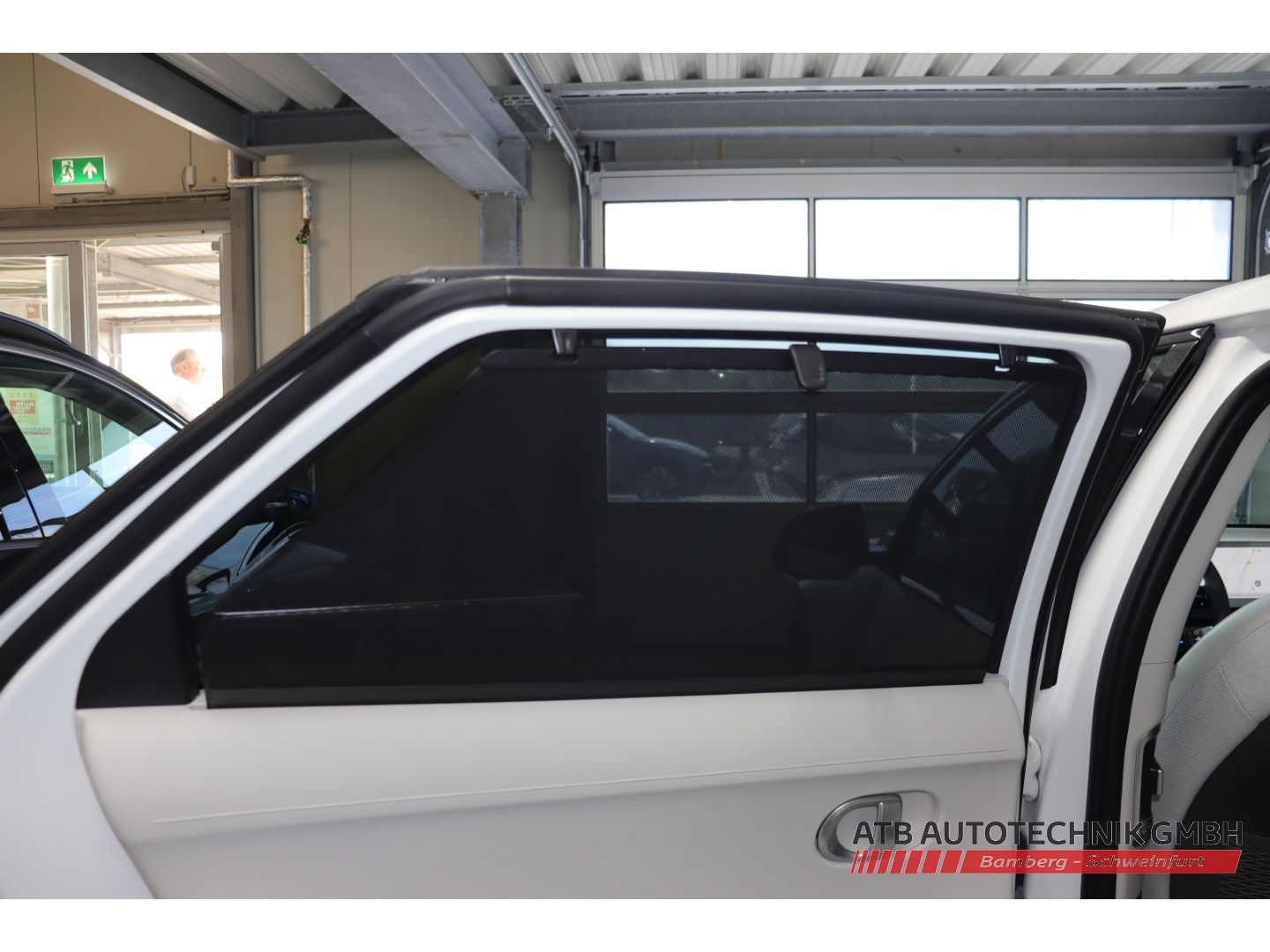 Fahrzeugabbildung Hyundai IONIQ 5 77,4 kWh UNIQ 4WD 98,9% SOH HUD Navi Sou