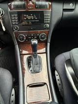 Mercedes-Benz C-Klasse 230  Benziner, Aut... - Mercedes-Benz E 230 in München