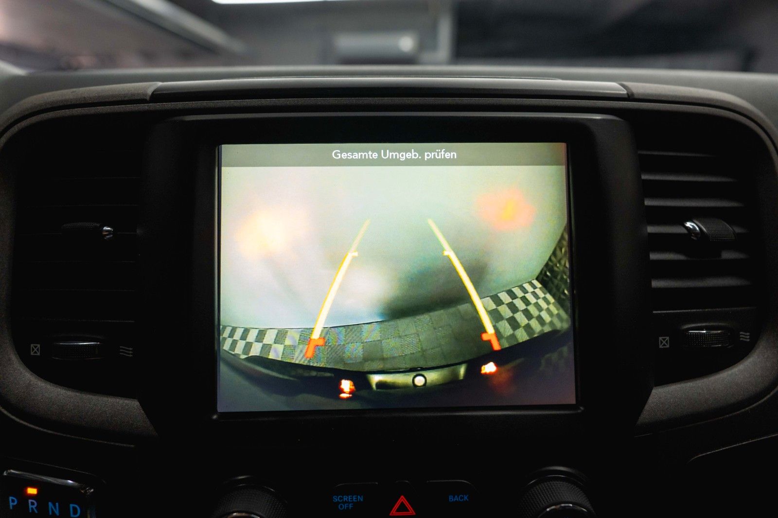 Fahrzeugabbildung Dodge RAM 5.7 V8 HEMI 4x4 OFFROAD Night-Paket *LED*AHK