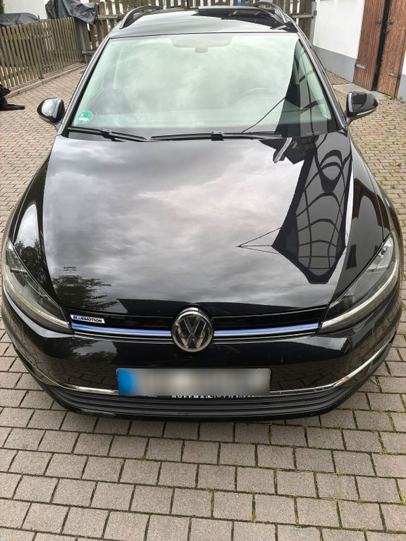 Image of Volkswagen Golf