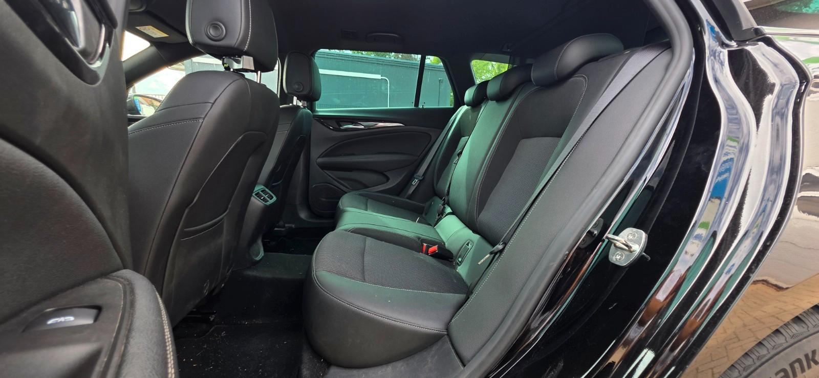 Opel Insignia B Sports Tourer Elegance, Leder,Nav,Cam