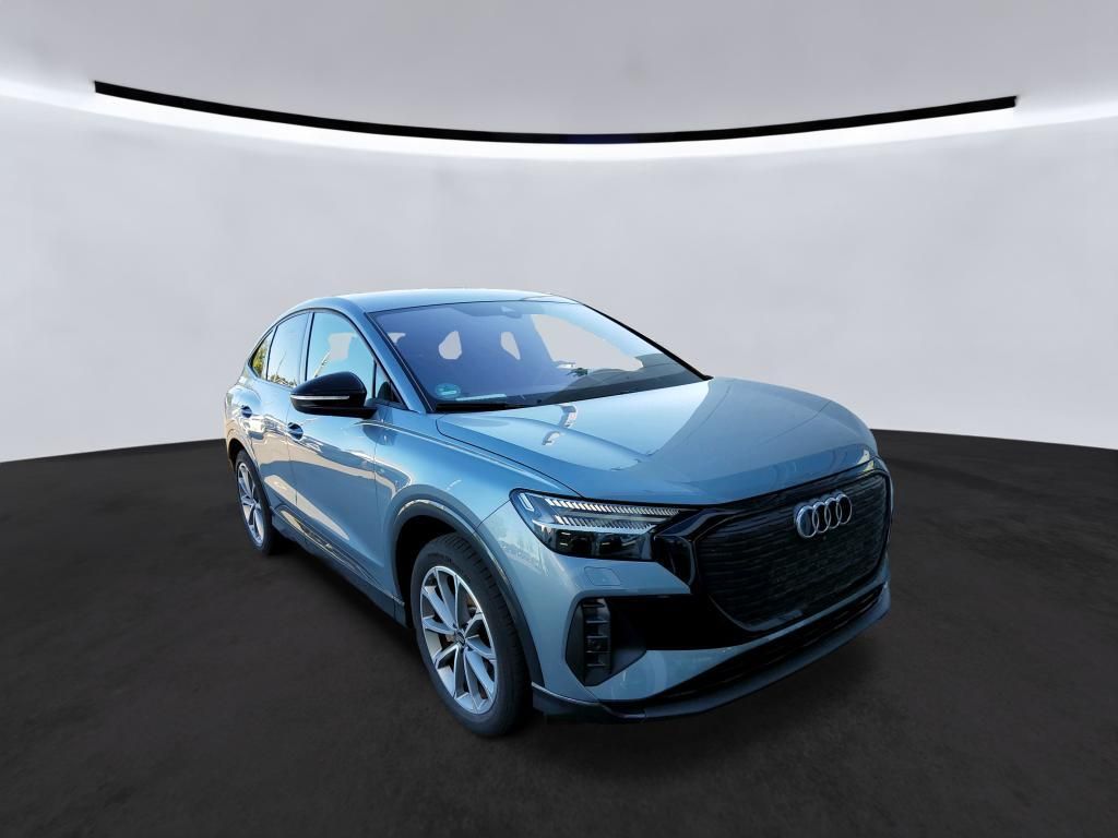 Audi Q4 e-tron Sportback 55 S line ACC HuD RAUTE WP foto 4