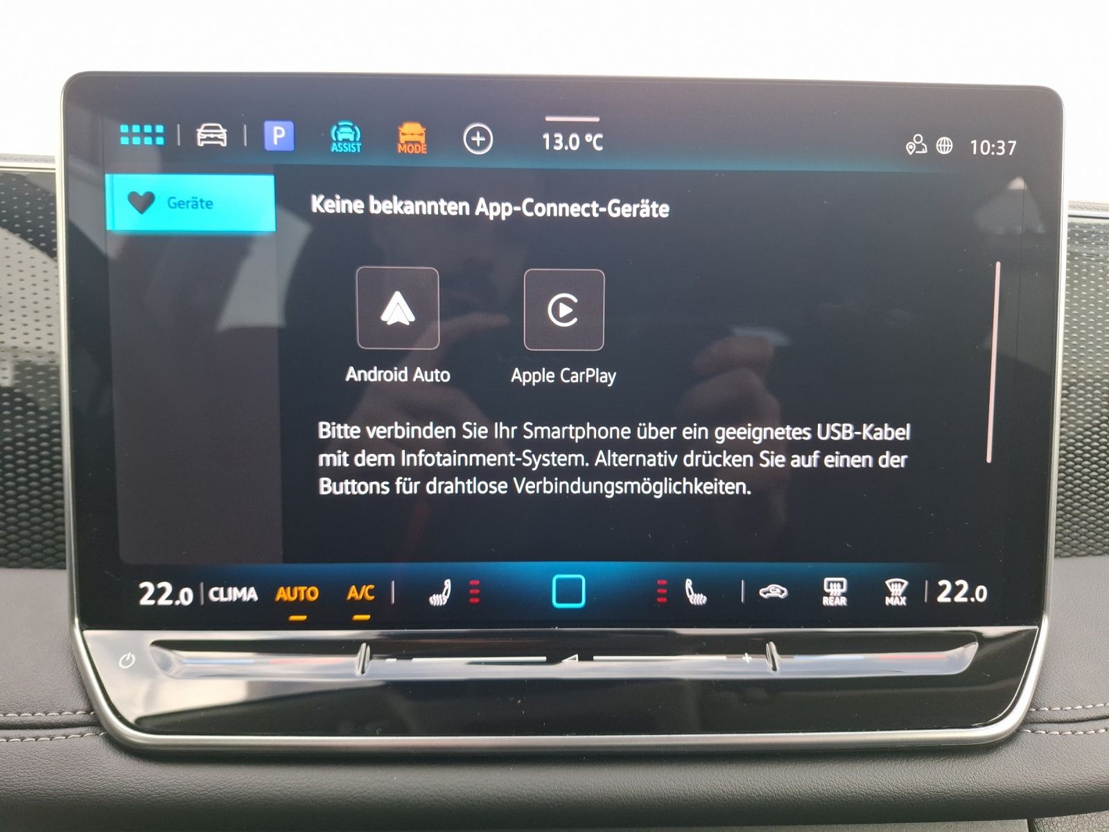 Fahrzeugabbildung Volkswagen Tiguan eTSI Life DSG Standhzg. LED AHK Navi AID