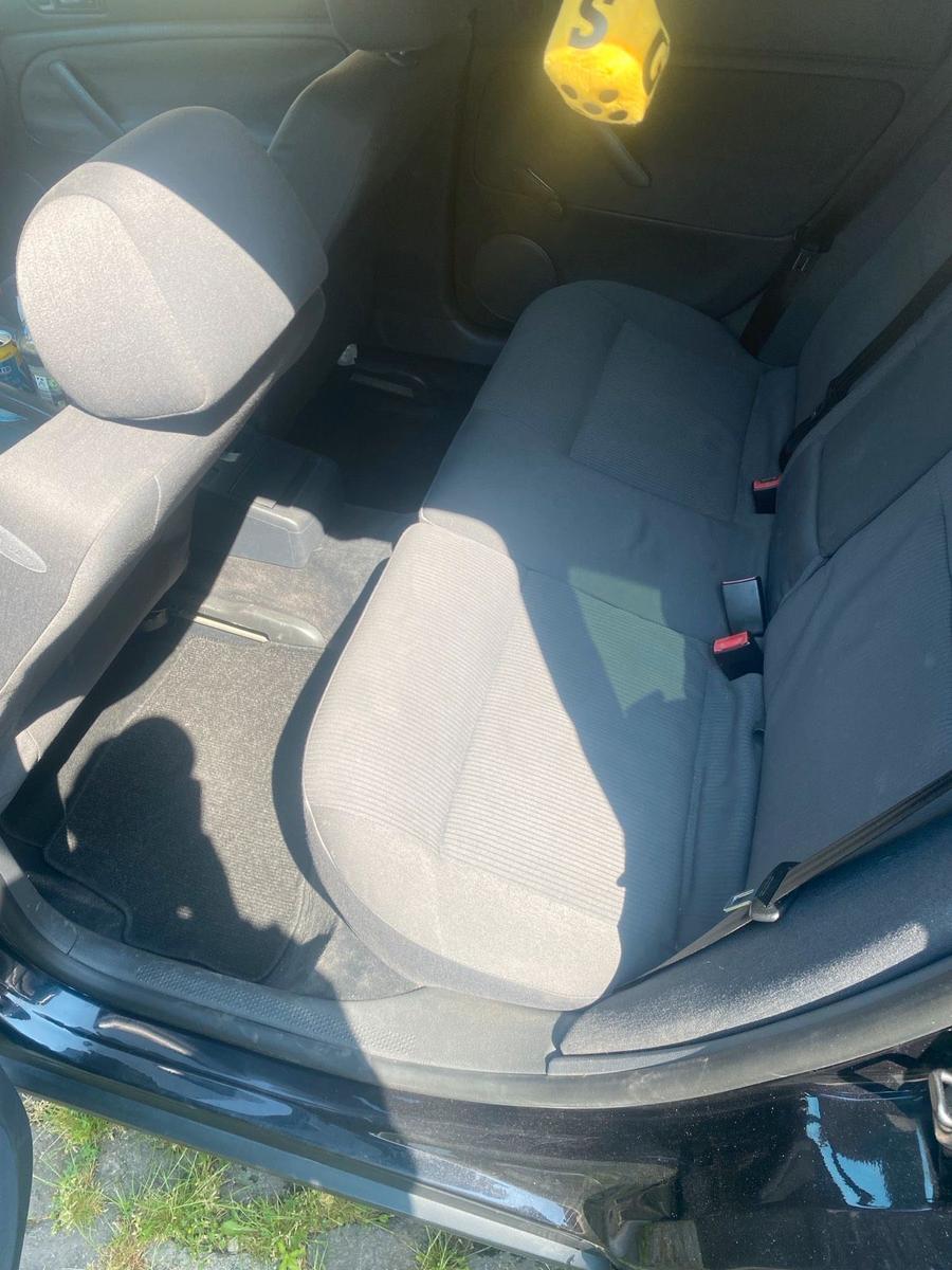 Volkswagen Passat 2005 — photo 7