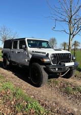 Jeep Gladiator *GARANTIE*VIEL ZUBEHÖR*UMBAU*AHK* - Jeep Gladiator mit Diesel-Antrieb: Automatik