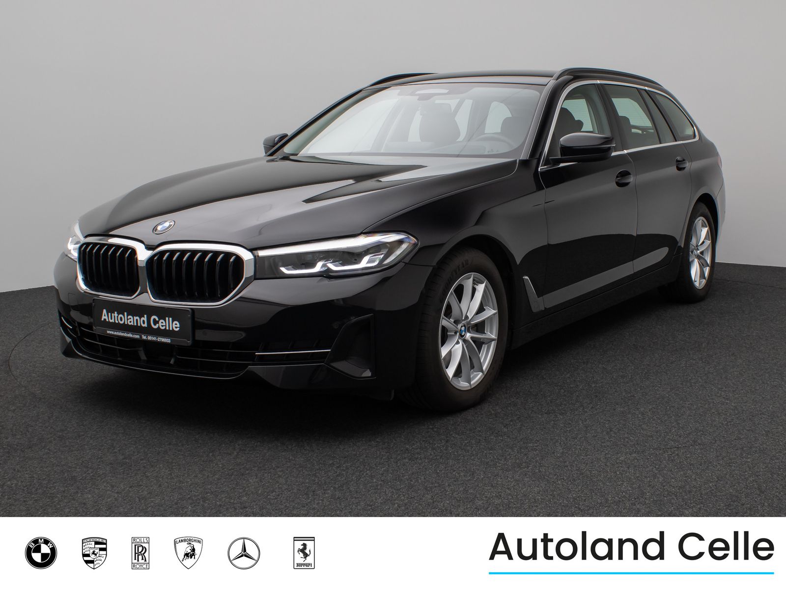 Fahrzeugabbildung BMW 520d xD Kamera HUD DAB 4xKlima Sport Leder Alarm