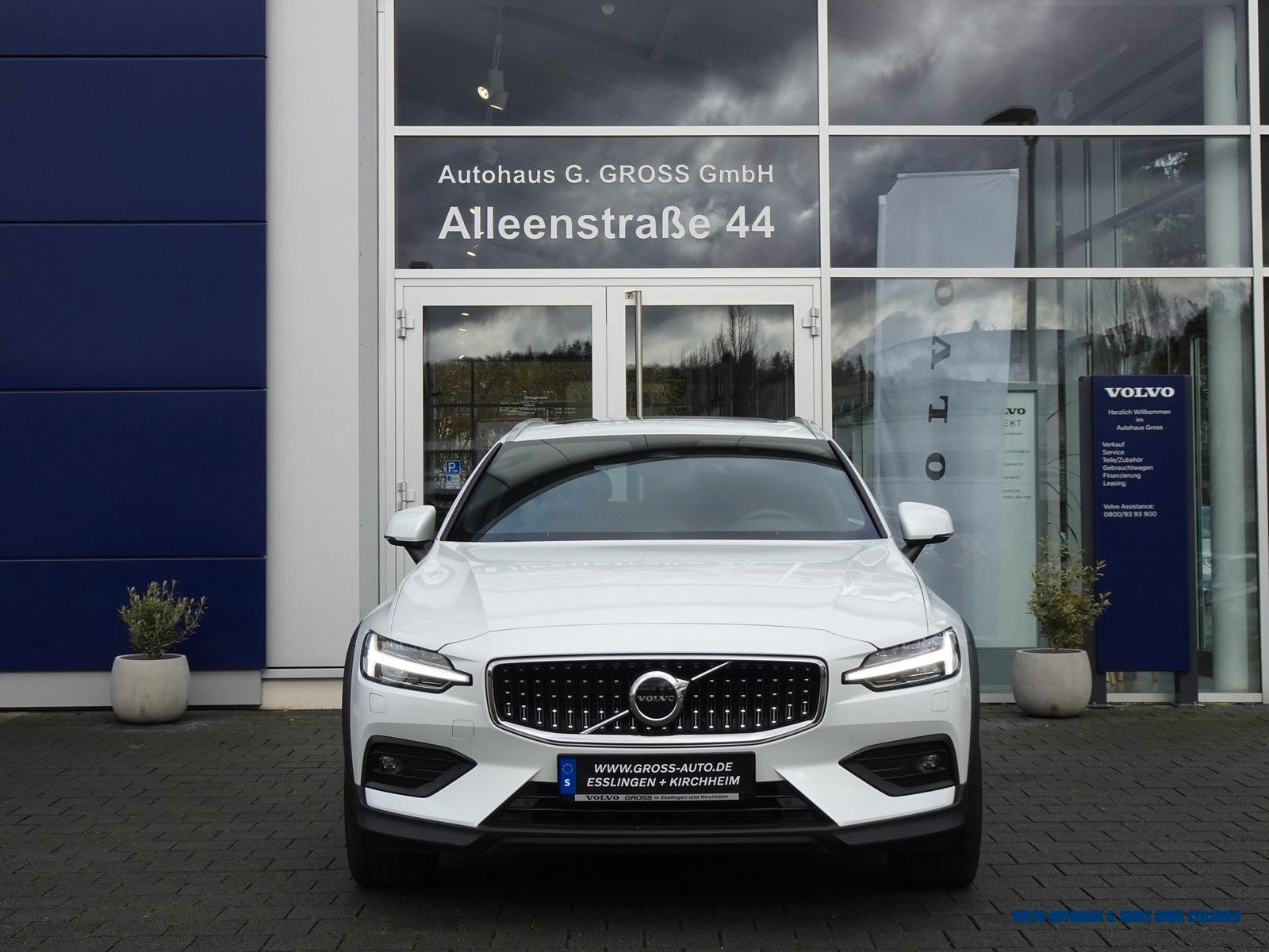 Volvo V60 Cross Country foto 2