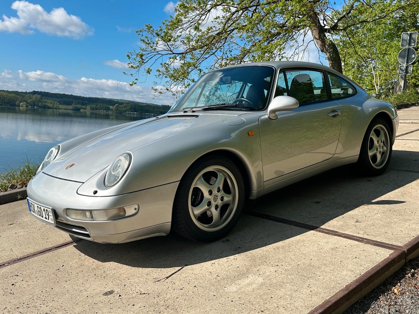Porsche 993 Carrera Coupé Carrera