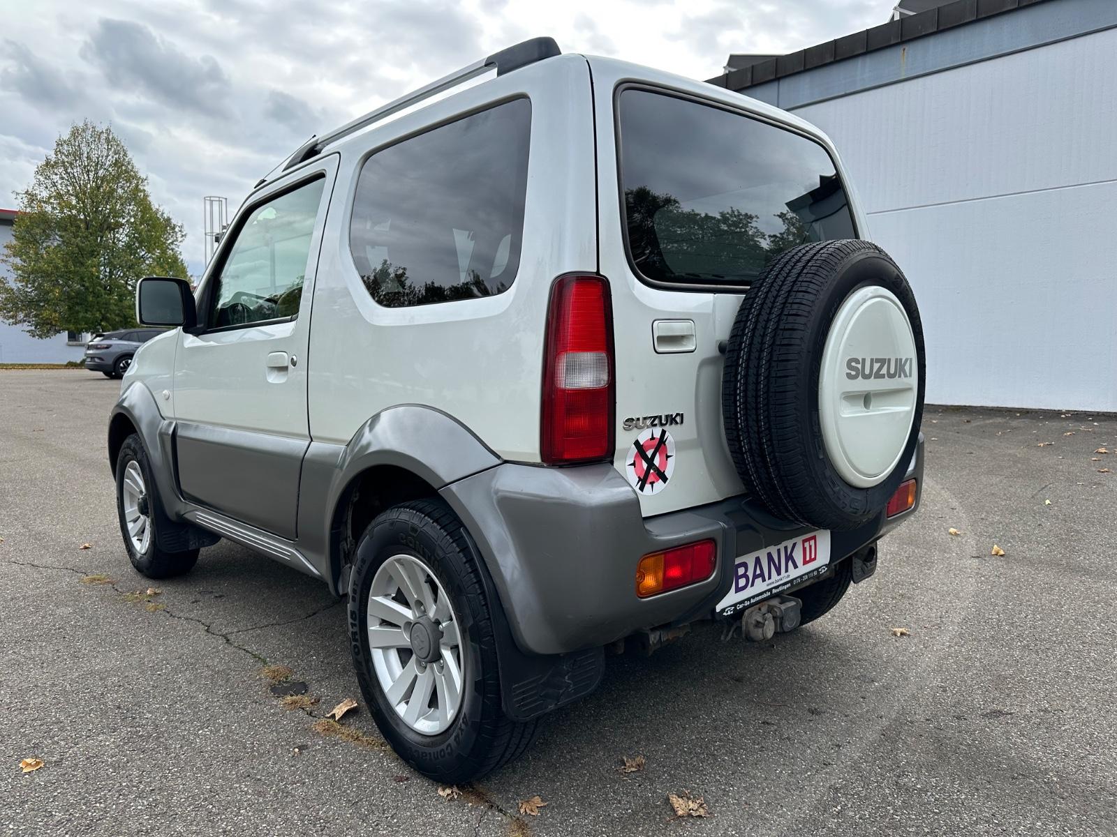 SUZUKI JIMNY 1.3 VVT 86ch 4X4 STYLE - CUIR - ATTELAGE - SIÈGES CHAUFFANTS - CLIMATISATION