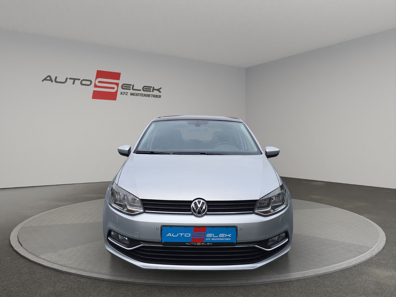 Fahrzeugabbildung Volkswagen Polo V Comfortline NAVI/ RÜCKFAHRKAMERA/ SHZ