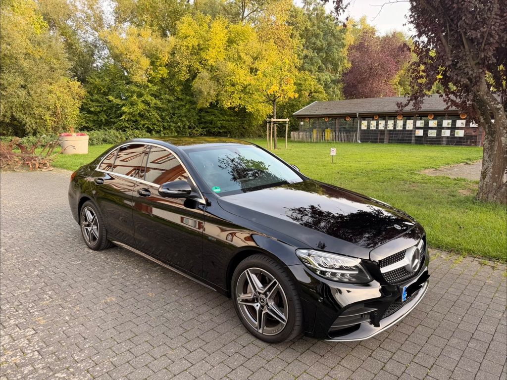 Image of Mercedes-Benz C 300