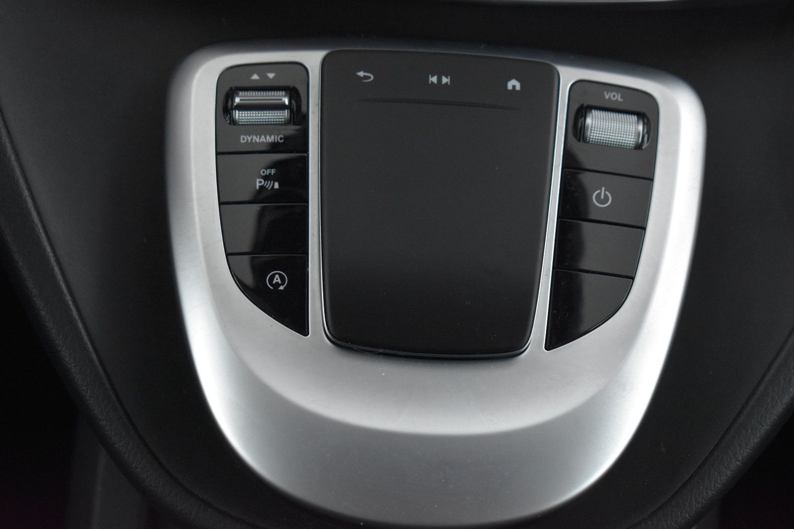 MERCEDES-BENZ V220d Rise 9G 2X TÜR+NAVI+KAMER+SHZ+AHK+TEMP+MFL - Image 24