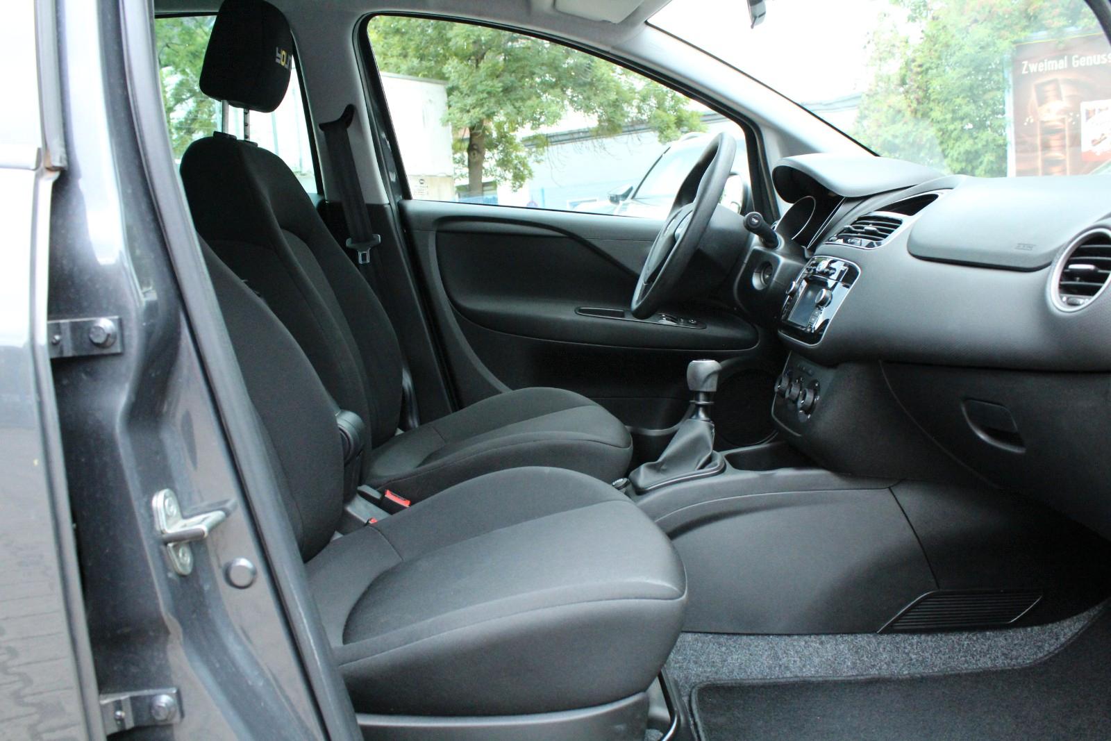 Fiat Punto Young * PDC * Navi * Klima *