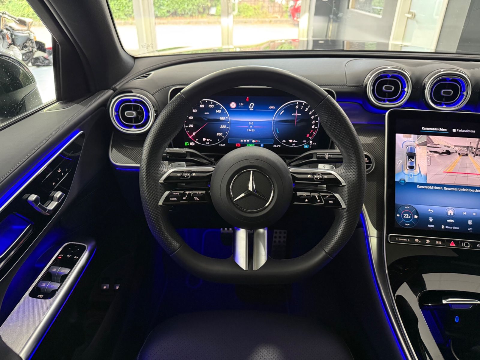 Mercedes-Benz GLC 300e 4M Coupe AMG DISTRONIC PANO MEMORY 360 foto 5