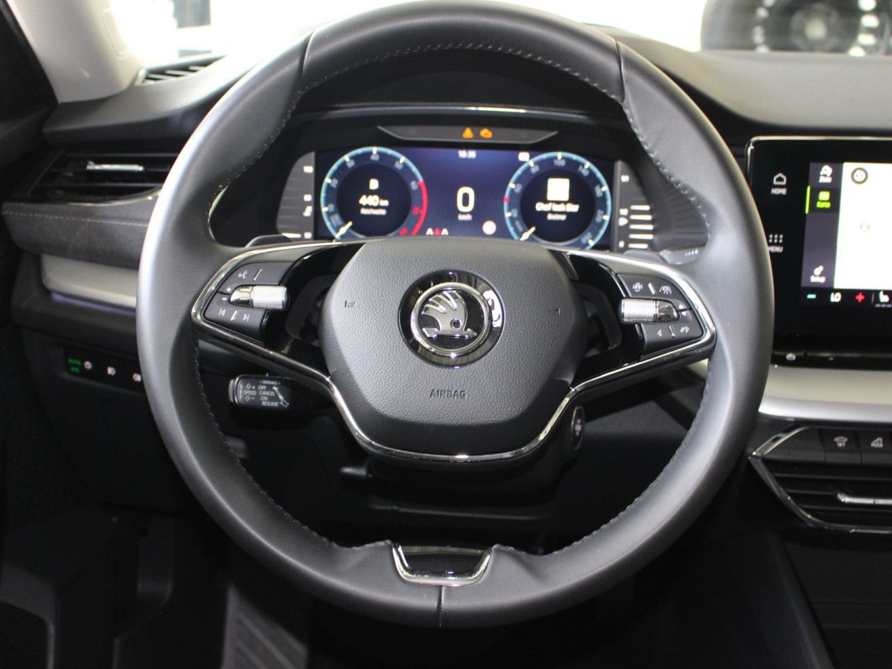 Fahrzeugabbildung SKODA Octavia Combi 1.5 TSI mHEV Style HUD/ACC/Navi