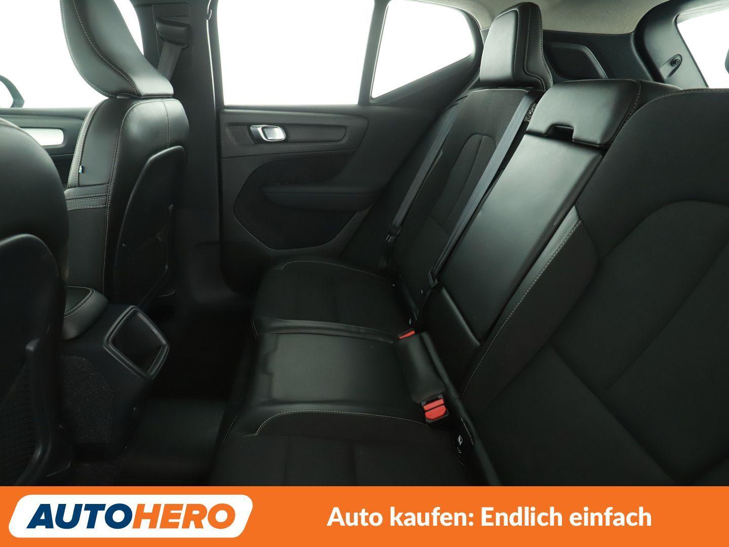Volvo XC40 2.0 D4 Momentum AWD