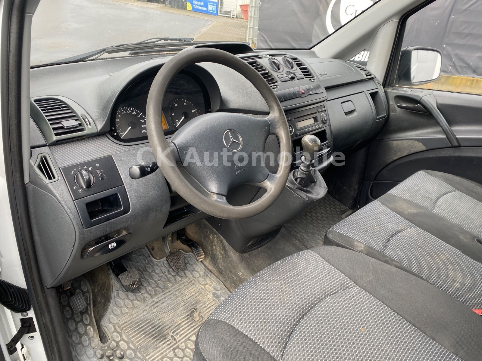 Fahrzeugabbildung Mercedes-Benz Vito Kasten 113 CDI lang