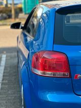 Audi      S3 - Audi S3 mit Benzin-Antrieb: Sportwagen