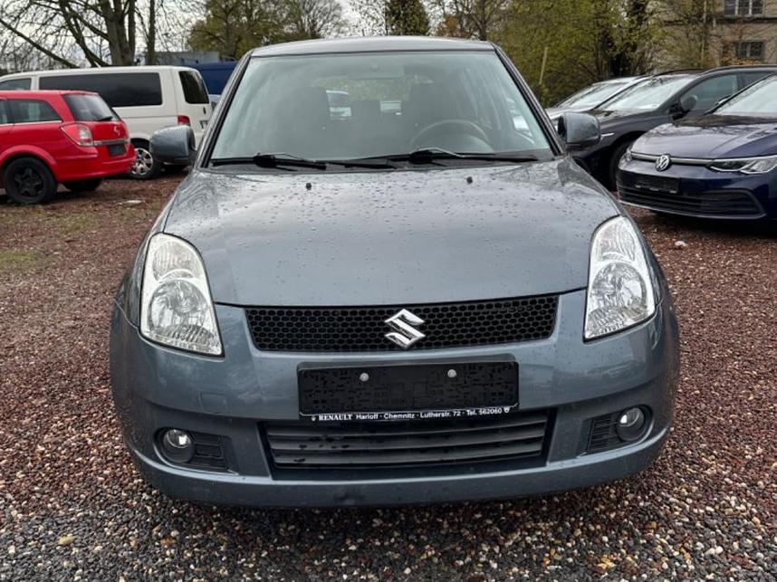 Suzuki Swift Lim. Snow
