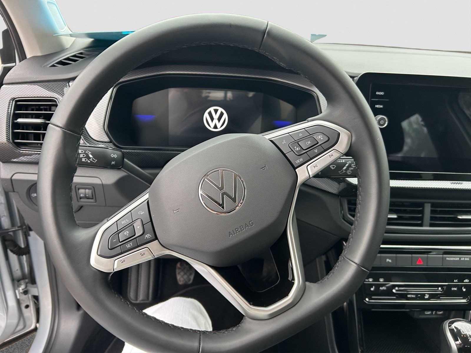 Volkswagen T-Cross - Bild 14