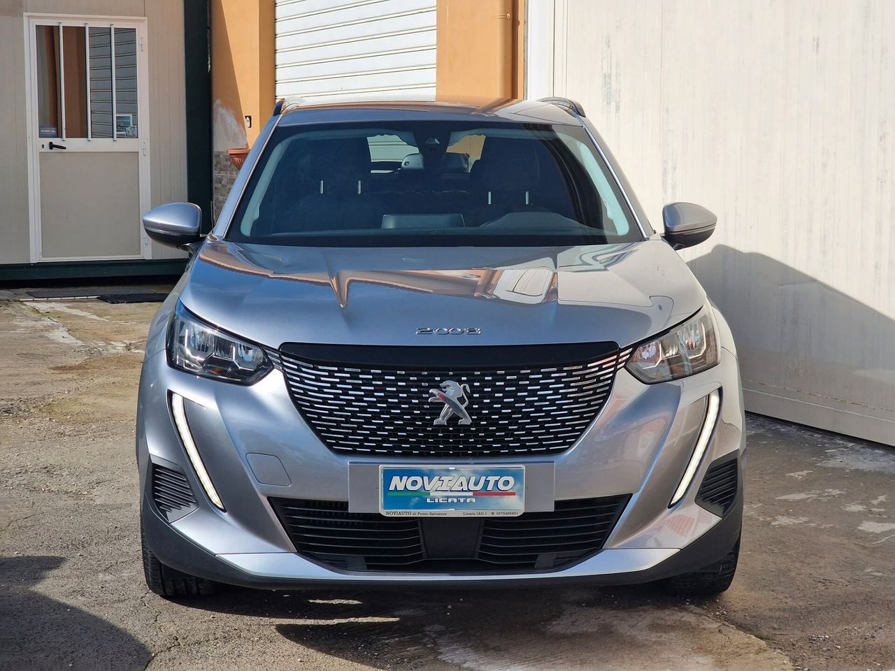 Peugeot 2008 BlueHDi 110 S&S Active Pack imagem 2