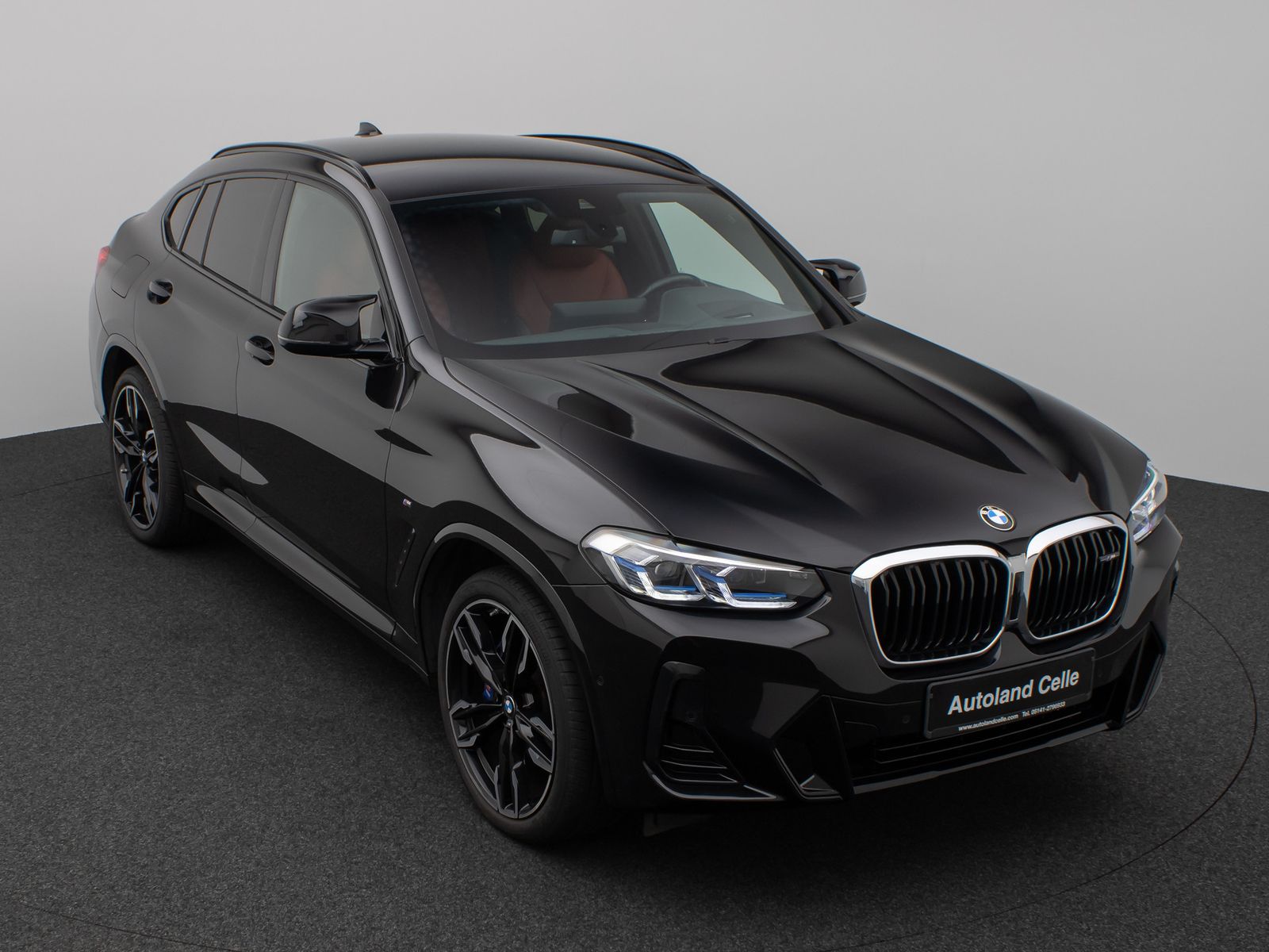 Fahrzeugabbildung BMW X4 M40i Kamera Laser HUD DAB HiFi DisplKey 21"