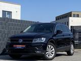 Volkswagen Tiguan 1.4 TSI DSG Comfortline NAV SHZ AHK TEMP - Volkswagen Tiguan Gebrauchtwagen