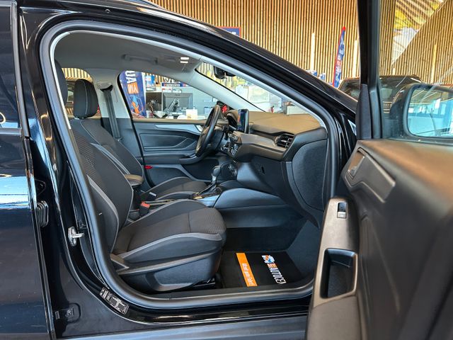 Ford Focus *1.HAND*19%*LED*LKHZ*SPORT*CARPLAY*TEMPO