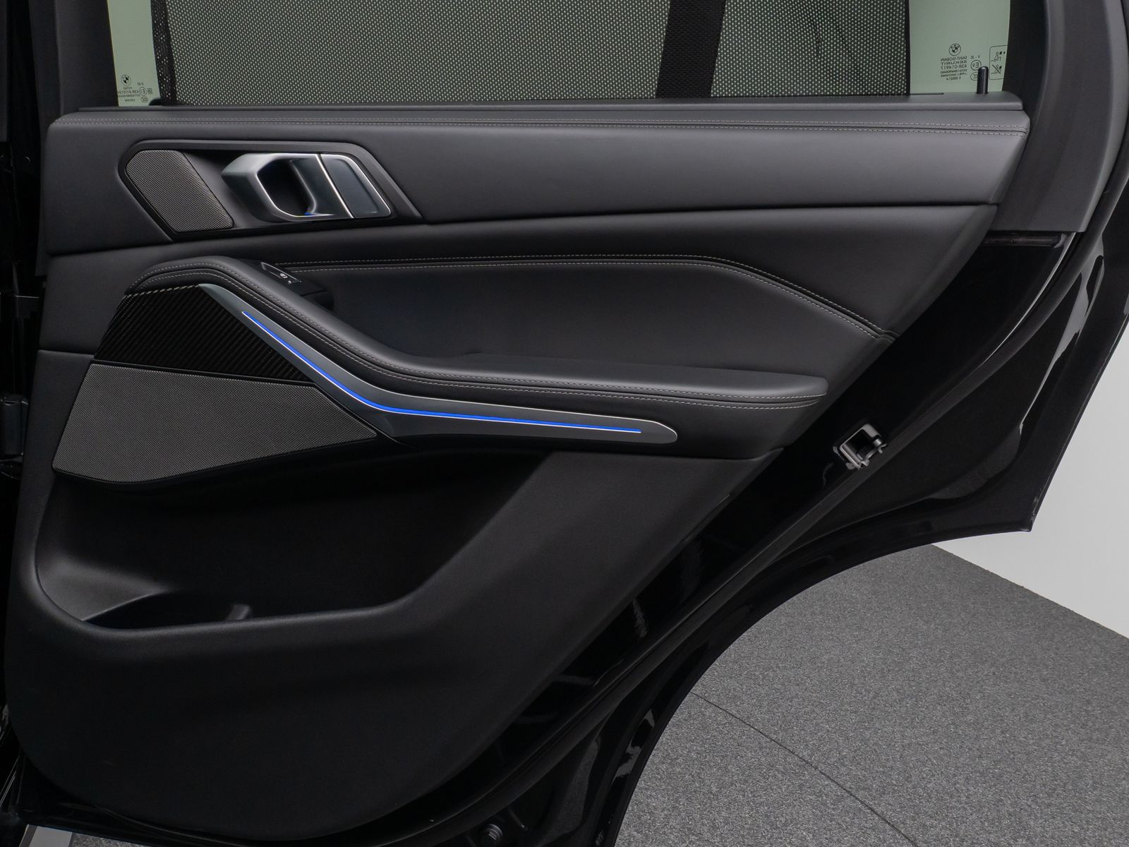 Fahrzeugabbildung BMW X5 xD40d M Sport 360°Laser HUD DAB H/K AHK ACC