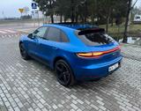 Porsche Macan lift 21" MEGA  - blaue Porsche Macan