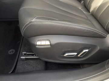 MG Marvel R Performance Allrad, Pano *mtl. 265€