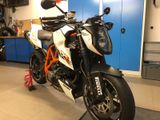 KTM Super Duke  990 R Akra Ahk ...VHB
