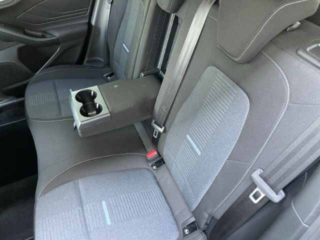 Fahrzeugabbildung Ford Focus 1.5 EcoBlue Active X Autom. AHK, Sitzheizu