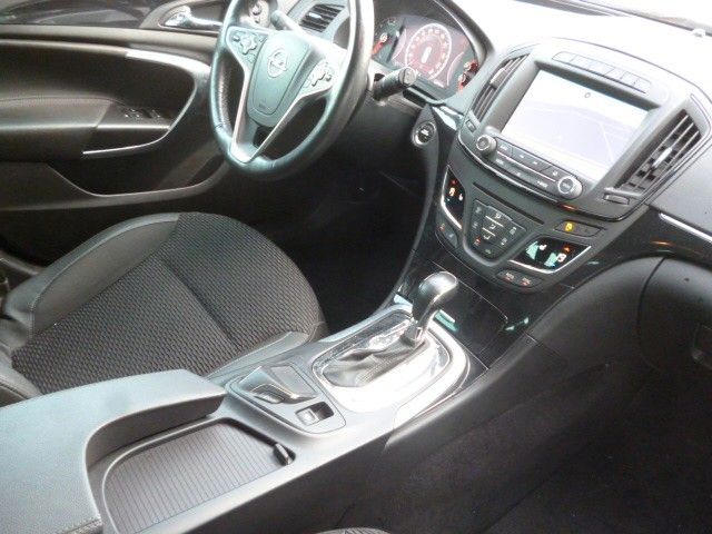 Insignia A Country Tourer Basis 4x4