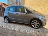 Mercedes-Benz A -Klasse Tuv Kann ich Neue Machen - Mercedes-Benz A 200 aus 2006