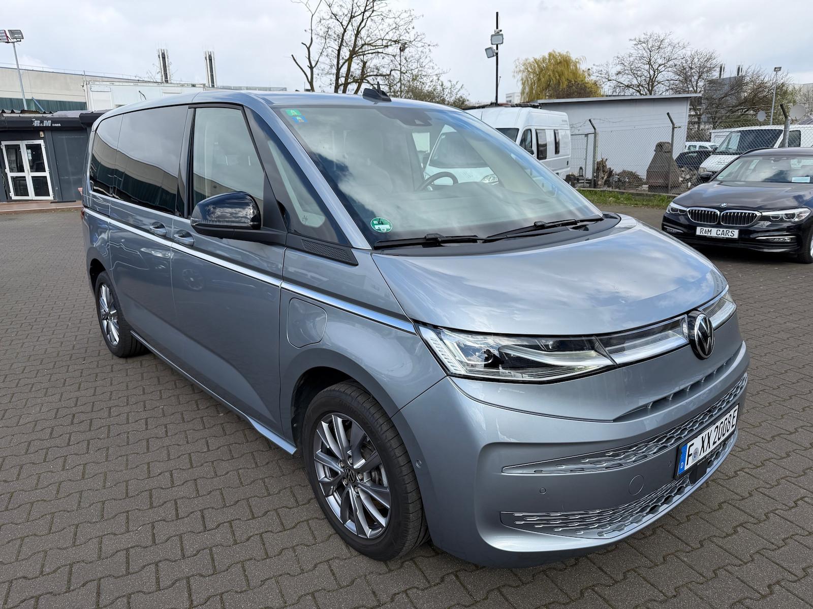 Volkswagen T7 Multivan Style eHybrid/Vollausst/Leder/Pano