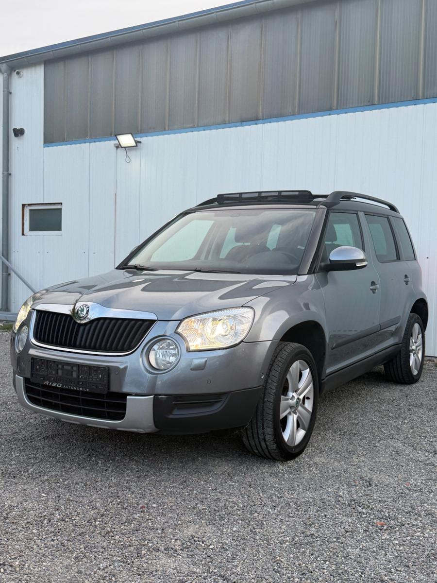 Skoda Yeti 1.8 TSI 152 ch 4x4 DSG - Toit panoramique - Caméra - GPS - Attelage