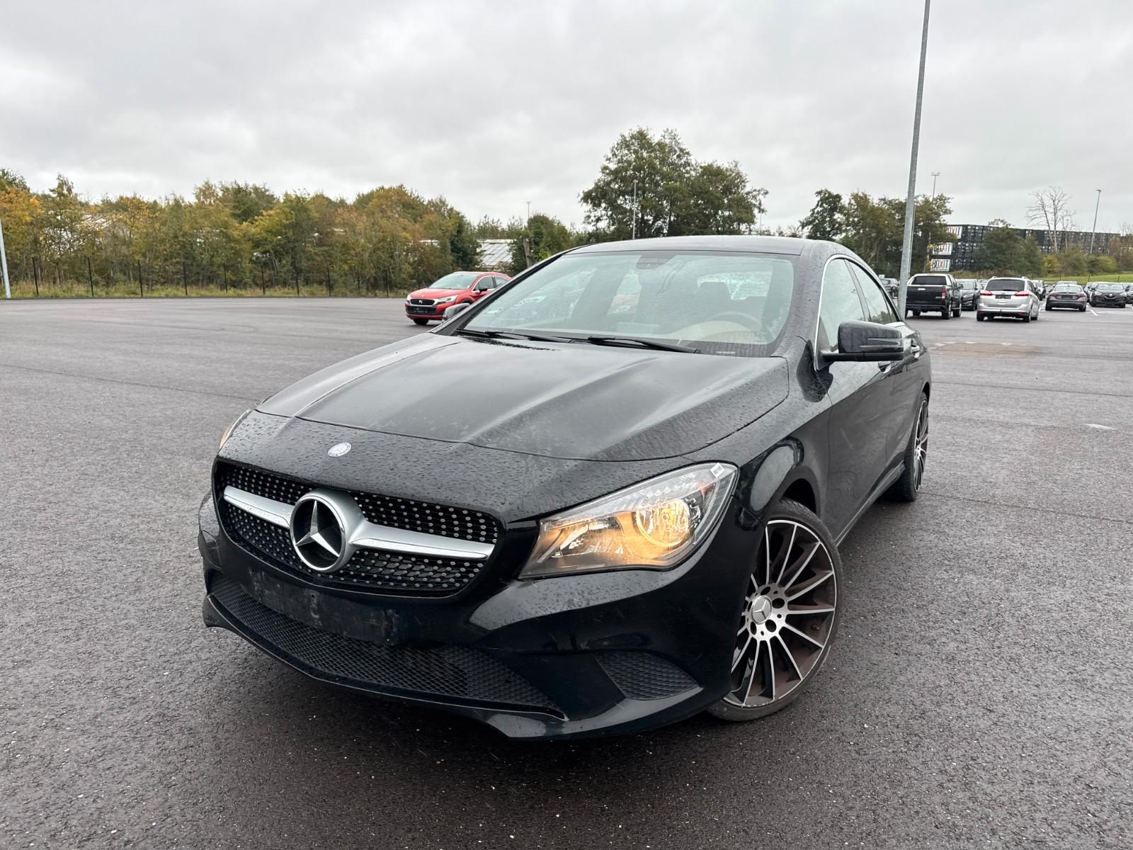 Mercedes-Benz CLA 200