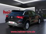 Volkswagen T-Roc 1.0 TSI NAVI+SITZHEIZUNG+KLIMAAUTOMATIK+PD - Volkswagen T-Roc Gebrauchtwagen in Mülheim (Ruhr)