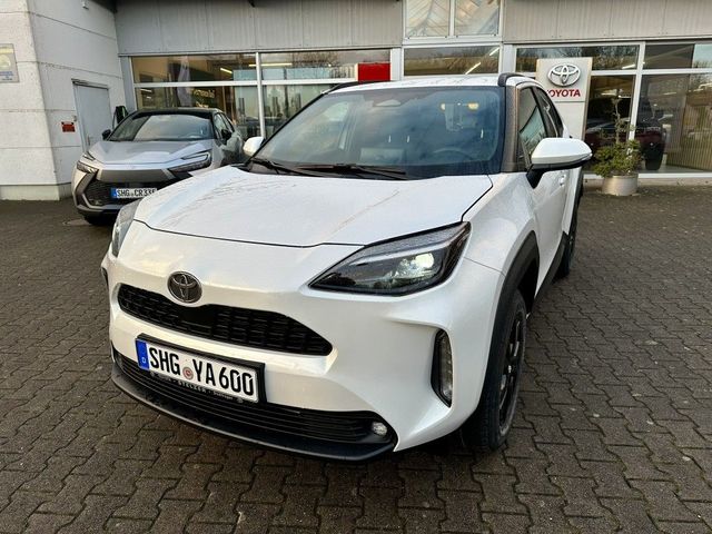 Toyota Yaris Cross Hybrid 130 1.5 VVT-i Black&White