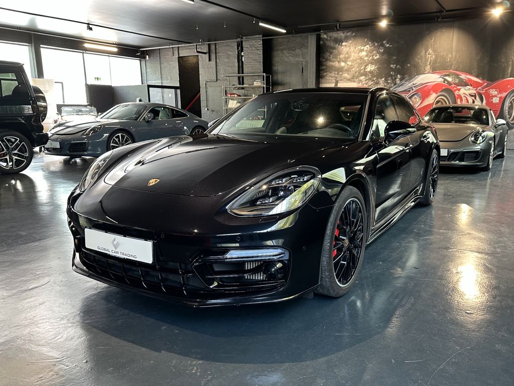 Image of Porsche Panamera