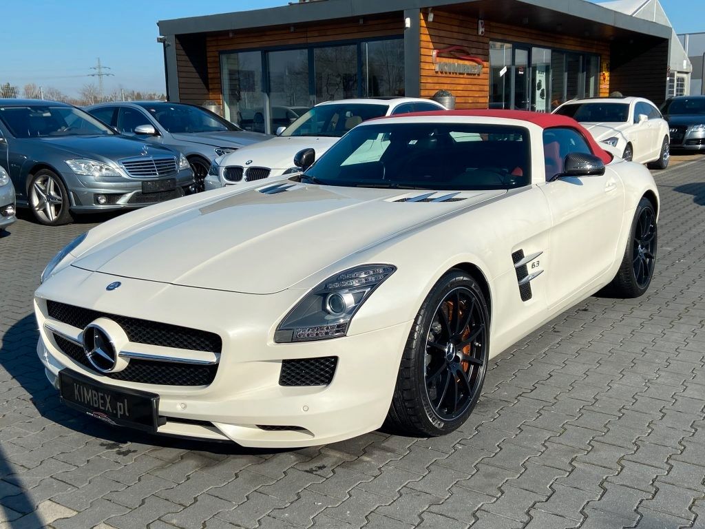 Mercedes-Benz SLS AMG
